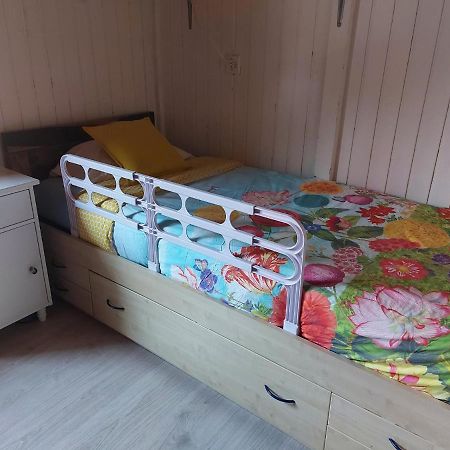 Petite Maison Sur La Colline Du Gibloux: 1Chambre,1 Salon Et Salle De Bain Prives Au Rez De Chausse, Piscine Exterieur Et Bbq , Le Châtelard-Montreux Exteriér fotografie