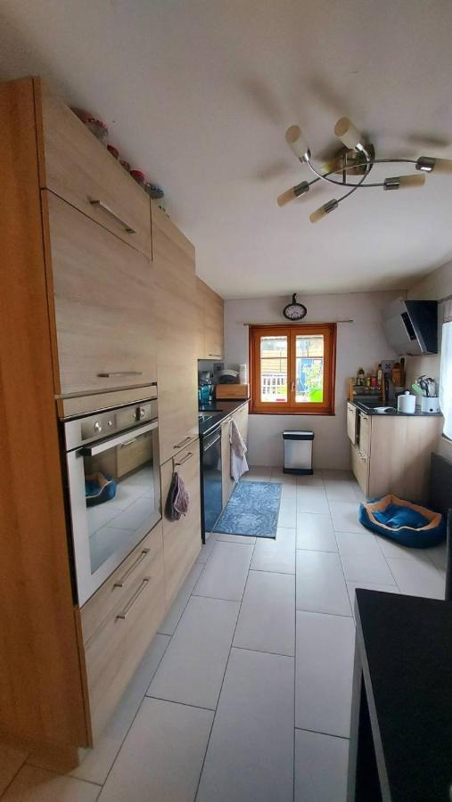 Petite Maison Sur La Colline Du Gibloux: 1Chambre,1 Salon Et Salle De Bain Prives Au Rez De Chausse, Piscine Exterieur Et Bbq , Le Châtelard-Montreux Exteriér fotografie