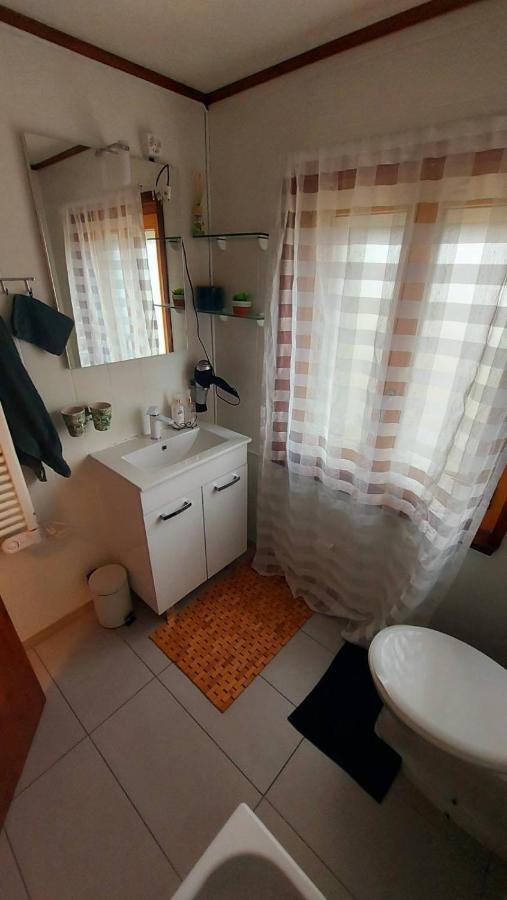 Petite Maison Sur La Colline Du Gibloux: 1Chambre,1 Salon Et Salle De Bain Prives Au Rez De Chausse, Piscine Exterieur Et Bbq , Le Châtelard-Montreux Exteriér fotografie